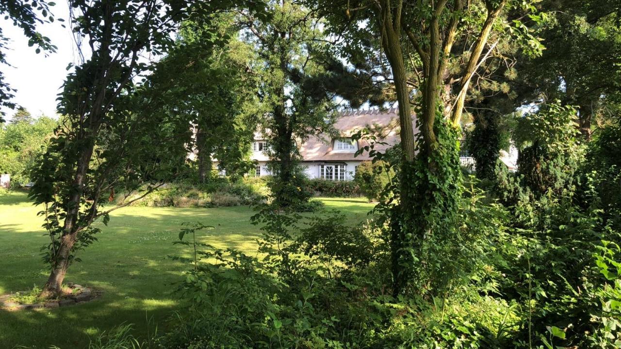 Rane Ladegaard Casa de hóspedes Ebeltoft Exterior foto